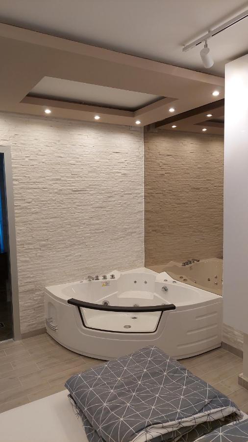 Apartman Nataly Ni エクステリア 写真